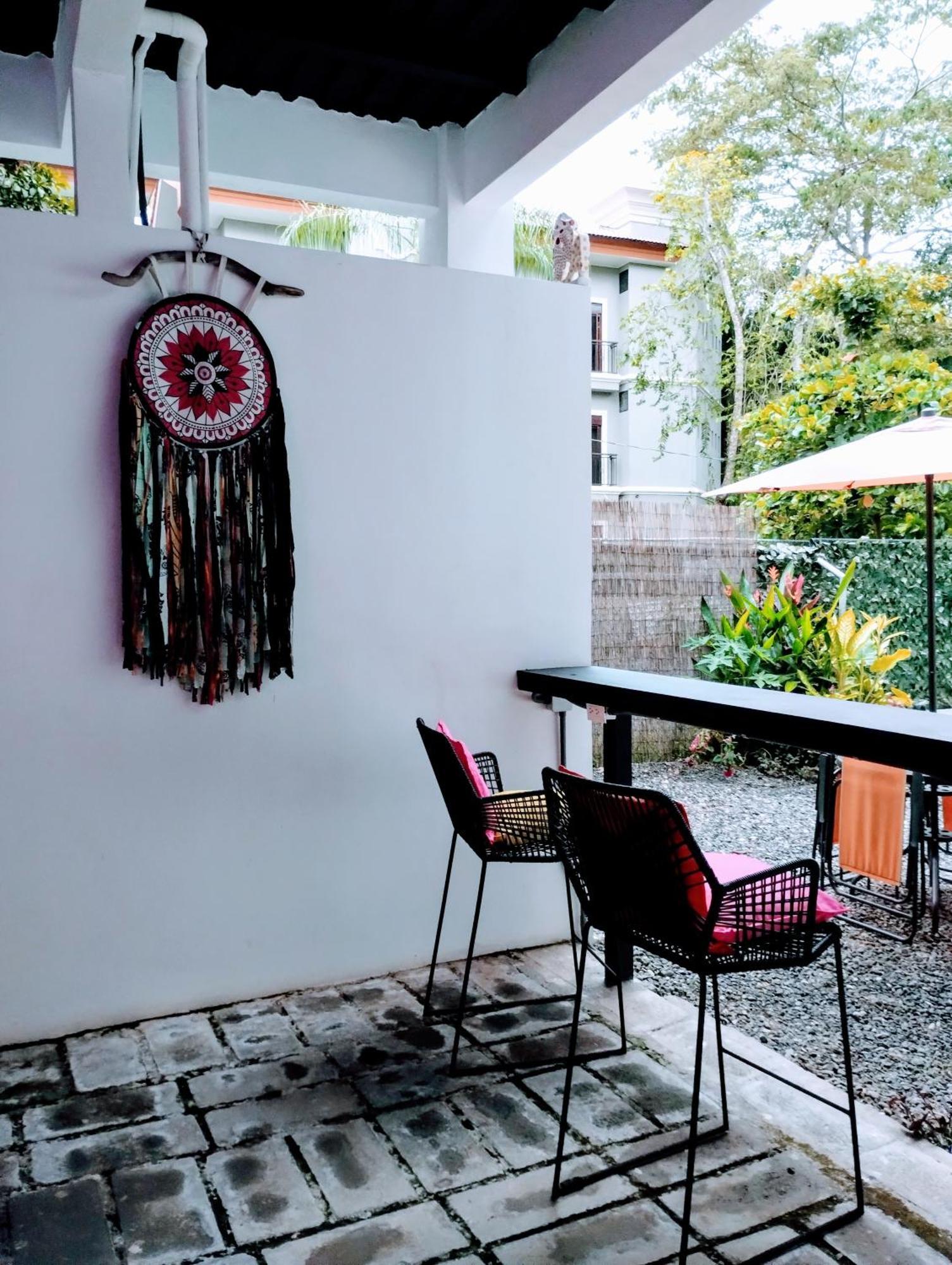 Casajungla Hostel Jacó Eksteriør billede